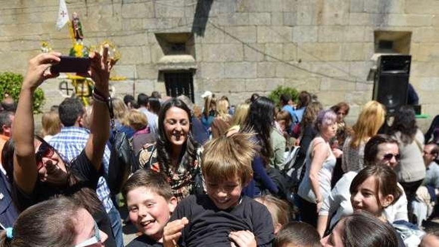 Los integrantes de Mare Podium celebran el triunfo. // Gustavo Santos