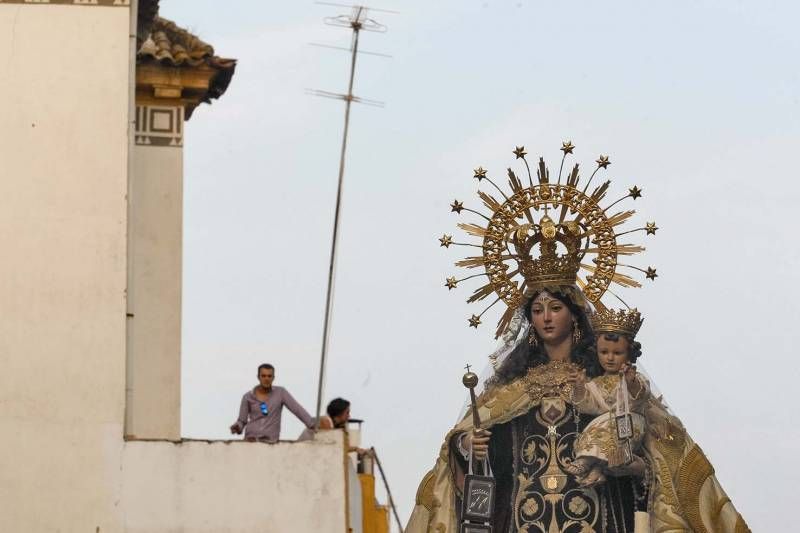 Las imágenes de las salidas de la virgen del Carmen.