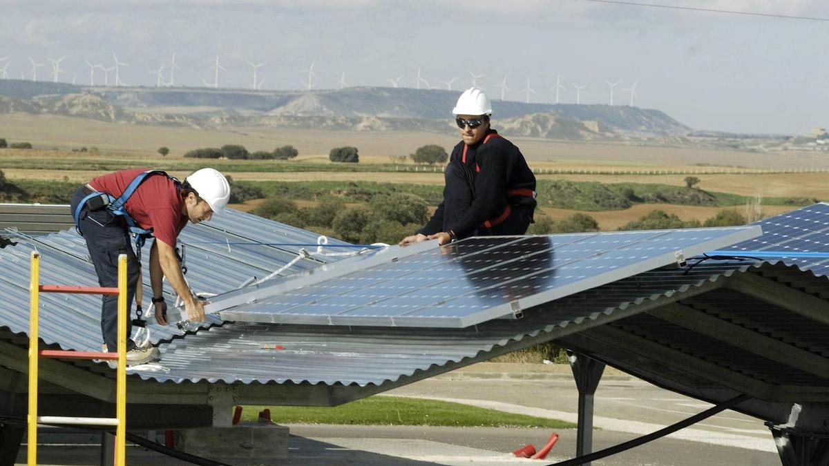 Placas solares: ¿con o sin baterías? - Atersa Shop