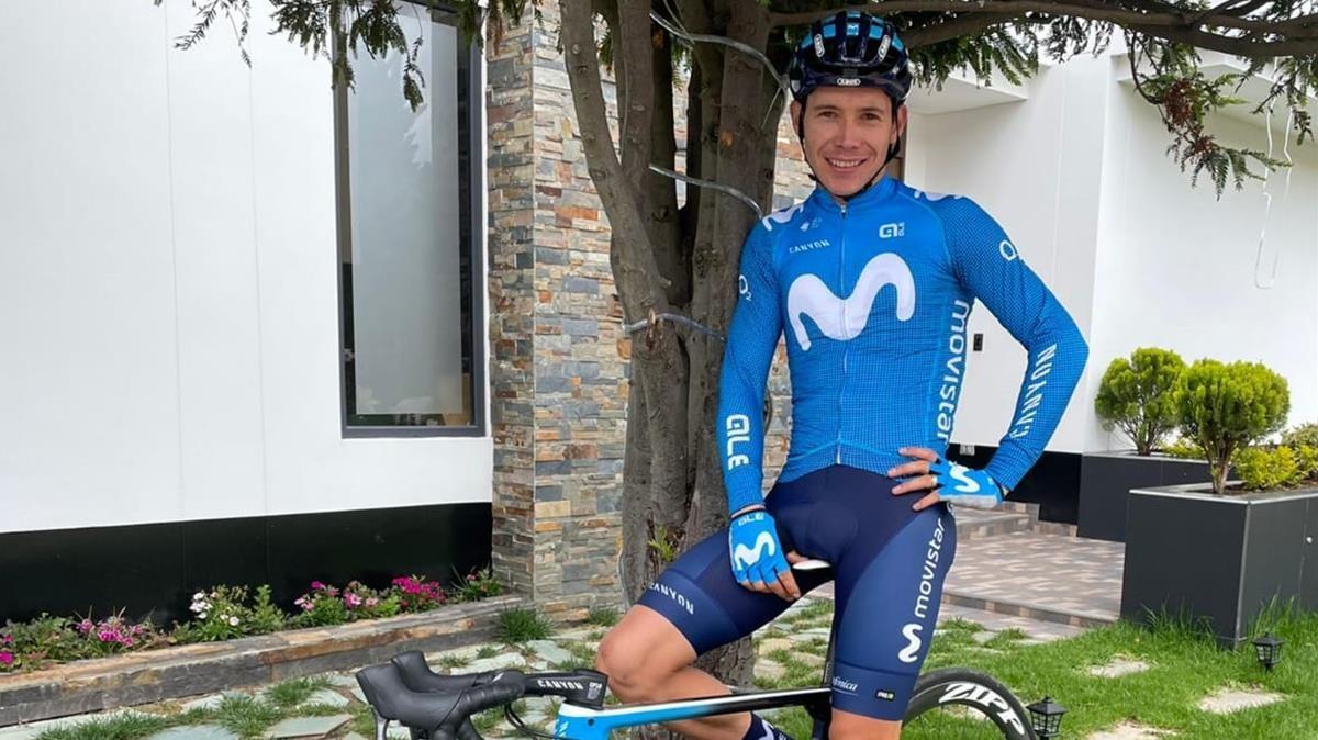 Superman López ya entrena en Colombia con el uniforme del Movistar.