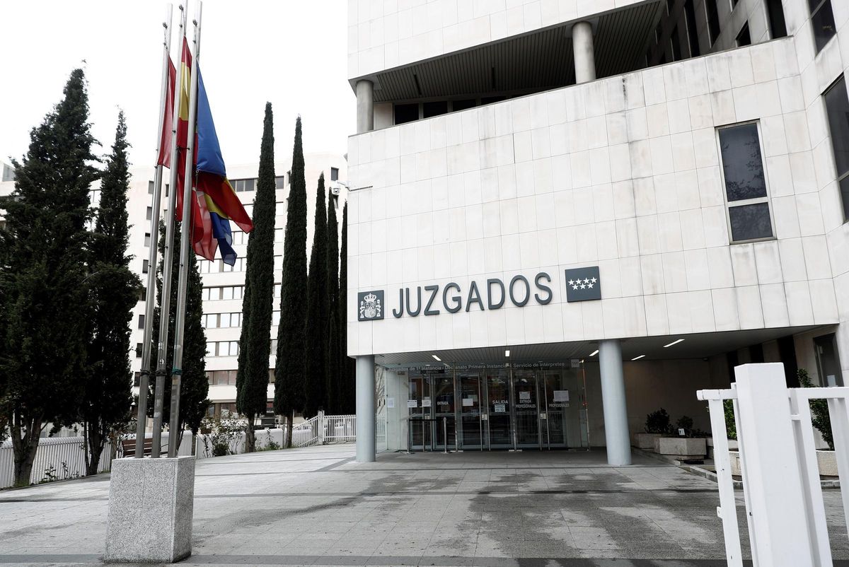 Asociaciones de jueces y fiscales cifran en un 75% el seguimiento del primer día de huelga