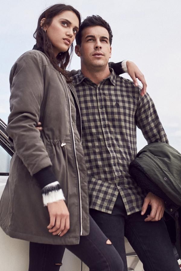 Campaña Springfiel #Thegiftbox: Dalianah Arekion y Mario Casas