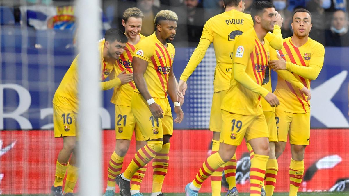 El Barça se llevó un punto en Cornellà con gol de De Jong en el descuento