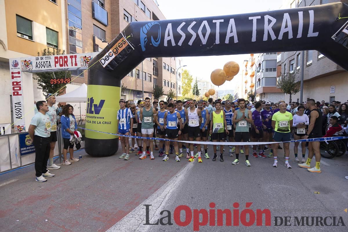Carrera '10K Assota por ti' en Caravaca (salida y giro primera vuelta)