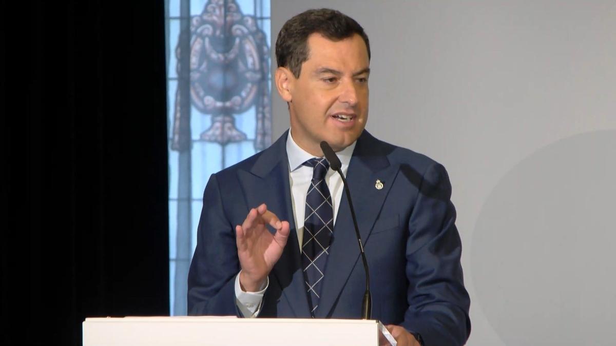 Moreno obre una guerra amb Ayuso per captar empresaris que tributen a Madrid Moreno obre una guerra amb Ayuso per captar empresaris que tributen a Madrid