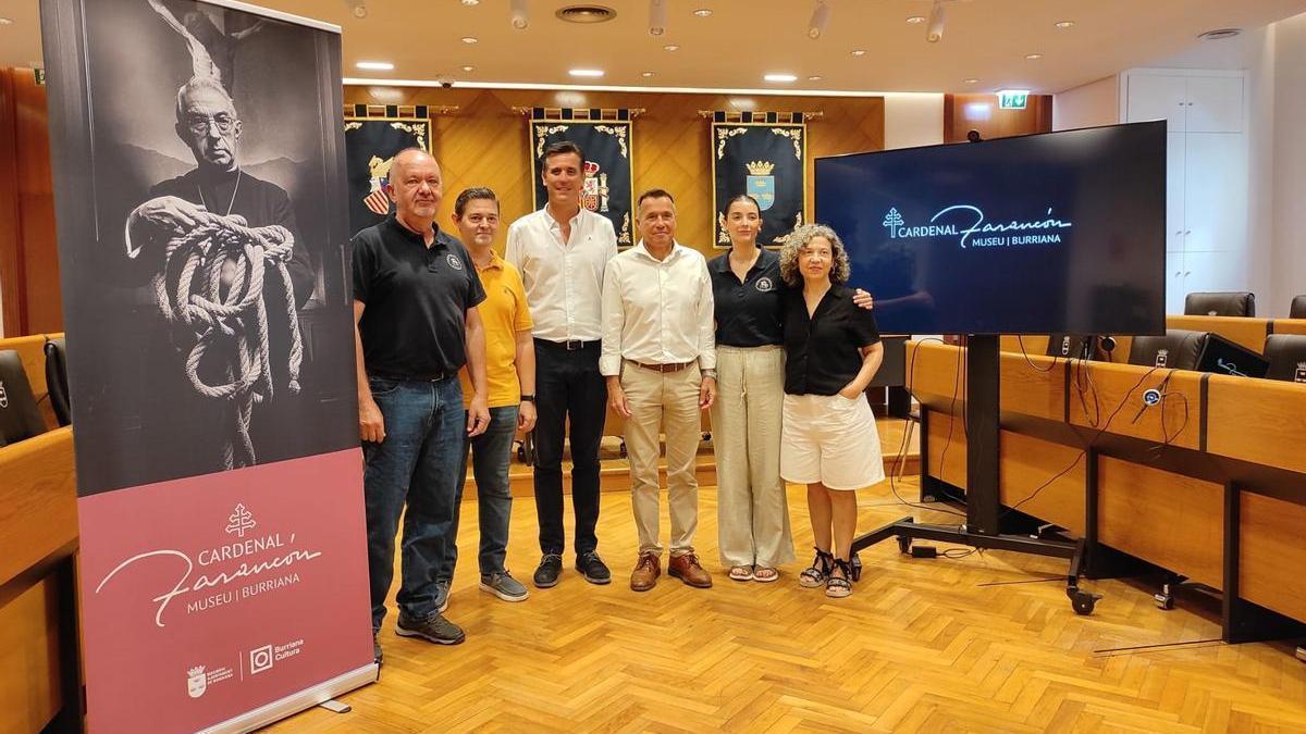 La presentación de la nueva imagen corporativa del futuro Museu Cardenal Tarancón tuvo lugar en el salón de plenos
