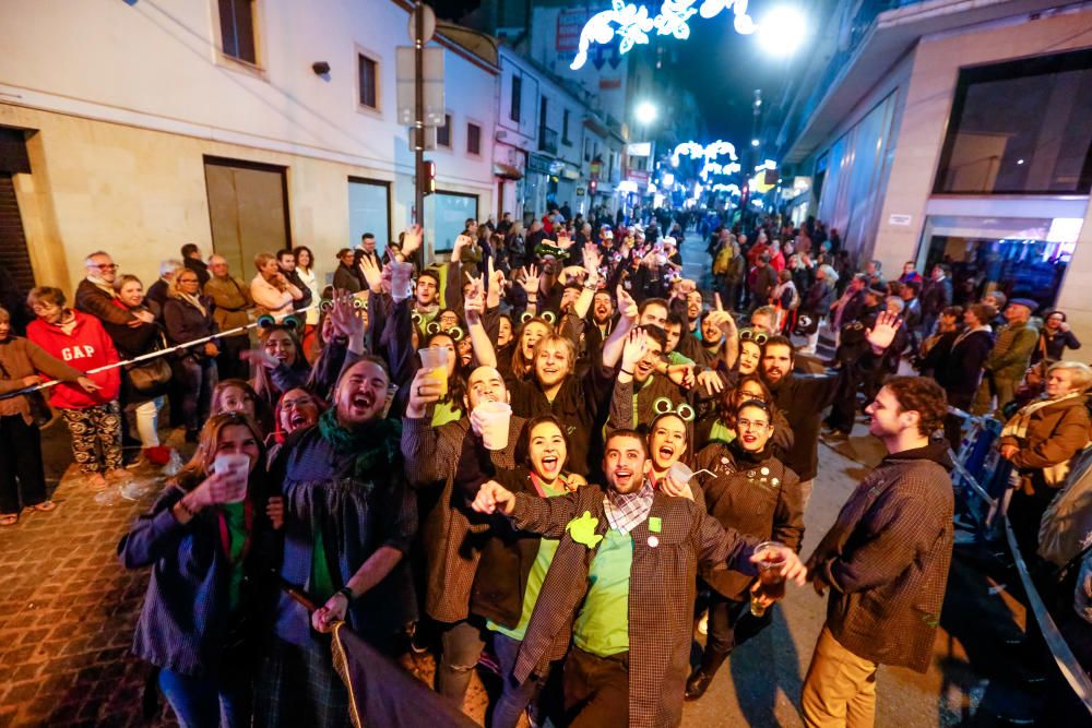 Las mejores imágenes de la Entrada de «Penyes» de Benidorm