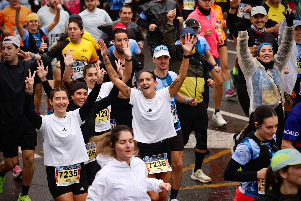 Un grupo de corredores, en la pasada edición de la Media Maratón de Córdoba.