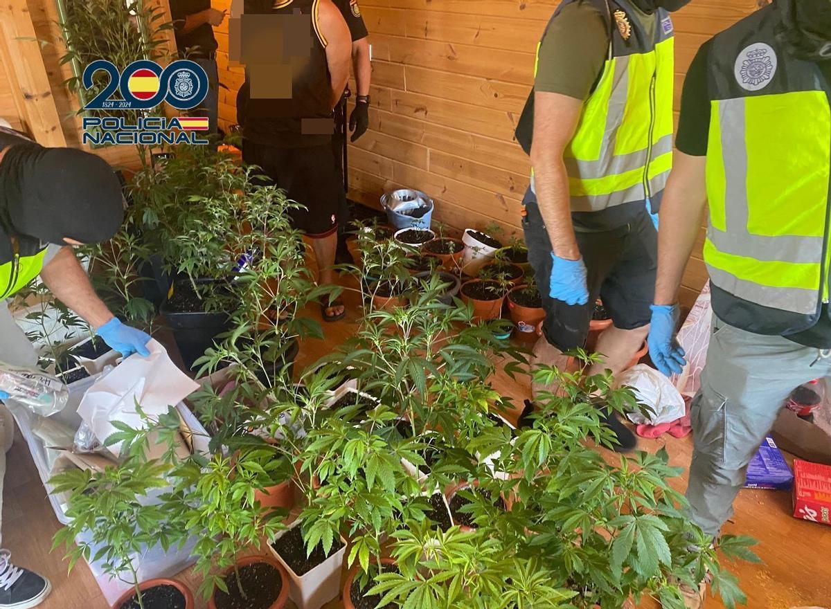 Un momento del operativo policial.