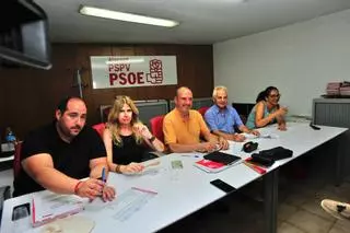 La destitución de Sanguino y su sustitución por Millana ahonda más en la brecha del PSPV-PSOE