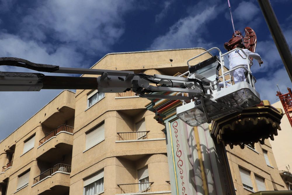 "Plantà" de las fallas de Gandia