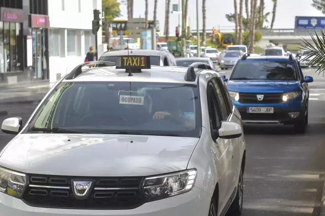 Vía libre a la subida de las tarifas interurbanas del taxi en un 23%
