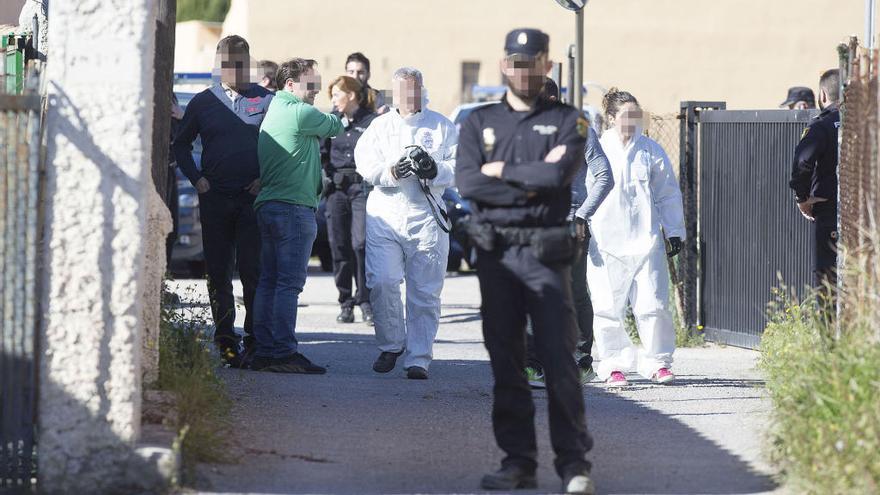 La Policía Nacional en la inspección ocular.