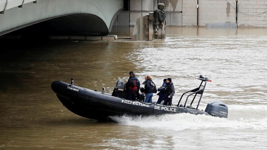 El Sena se desborda en París