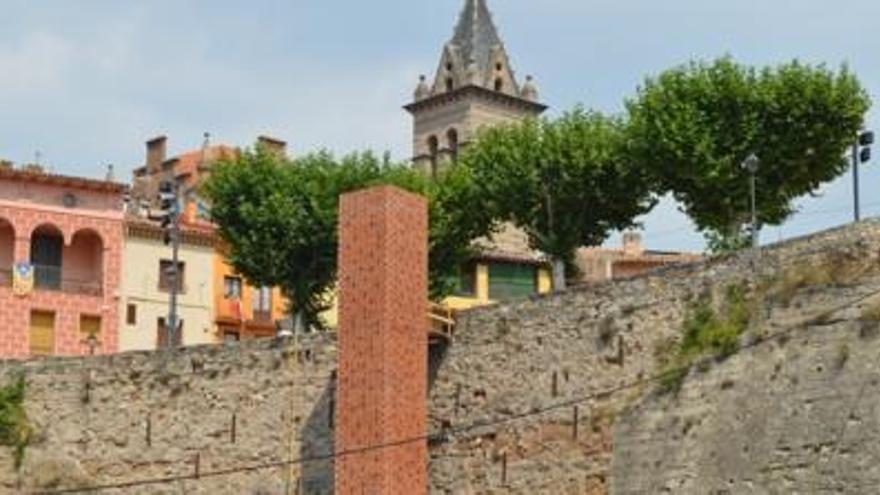 El nou aspecte de la muralla de Gironella.