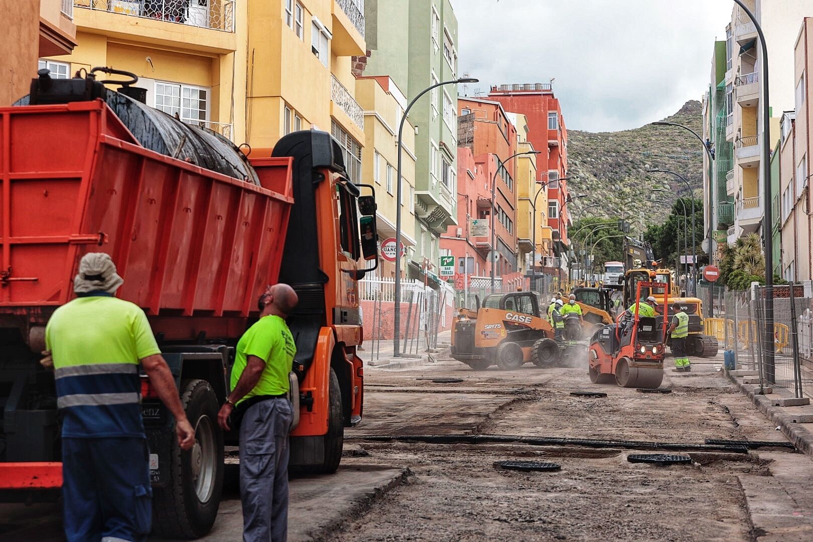 Asfaltado de la avenida de Venezuela