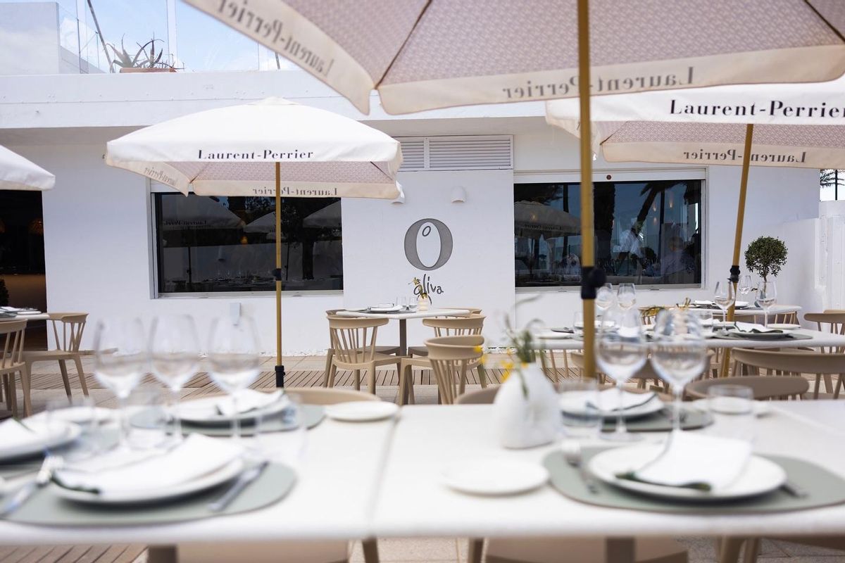Terraza del restaurante La Oliva