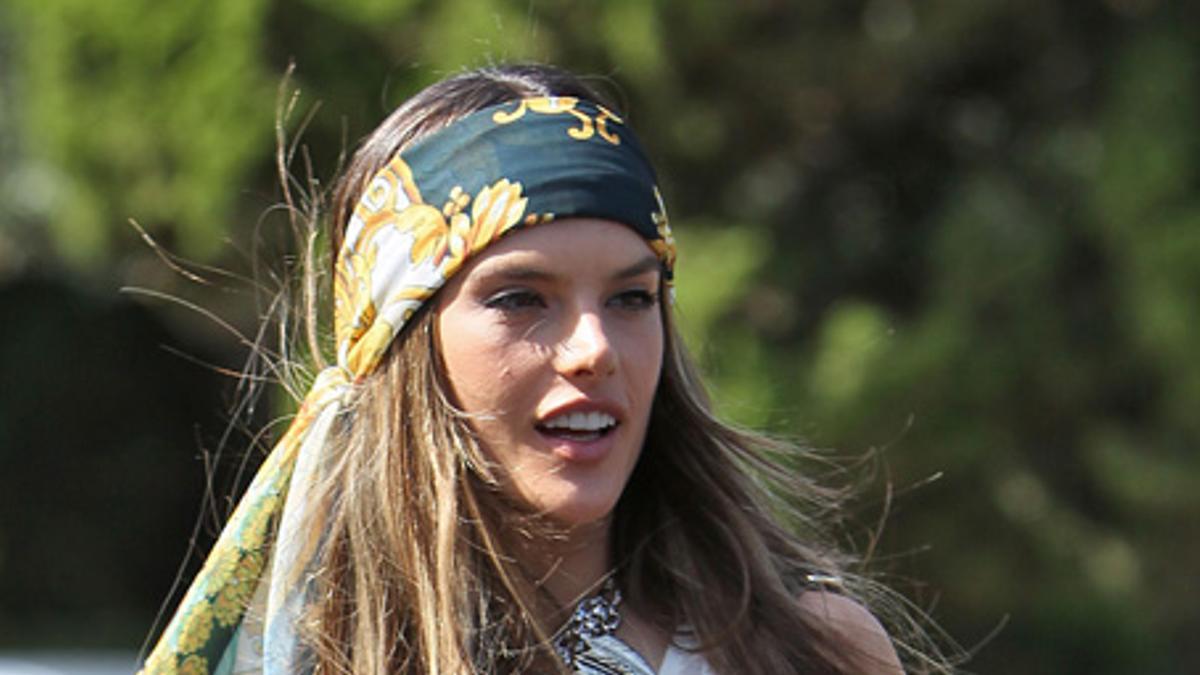 Pañuelo, complemento, accesorio, verano, cabeza, pelo, turbante, bandana, pirata, tendencia, celebrities