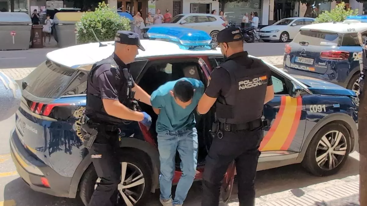A prisión sin fianza el asesino machista de Algemesí por matar a su mujer y a su hijo de dos años