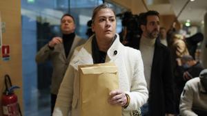 Caroline Darian, filla de Pelicot: "La personalitat del meu pare és  d’una perversitat rarament vista"