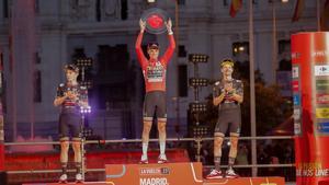 Kuss, Vingegaard y Roglic conformaron el podio de la Vuelta a España 2023