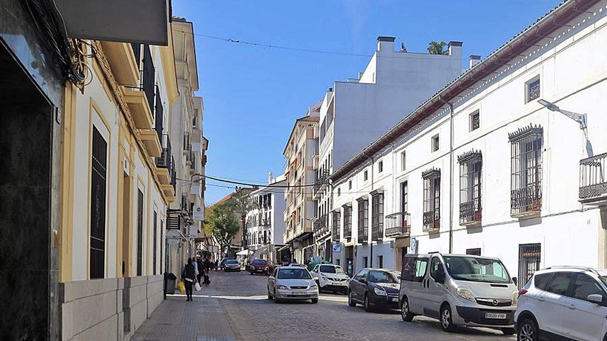 La primera fase de las obras permitirá remodelar el acerado izquierdo en el sentido de la circulación.