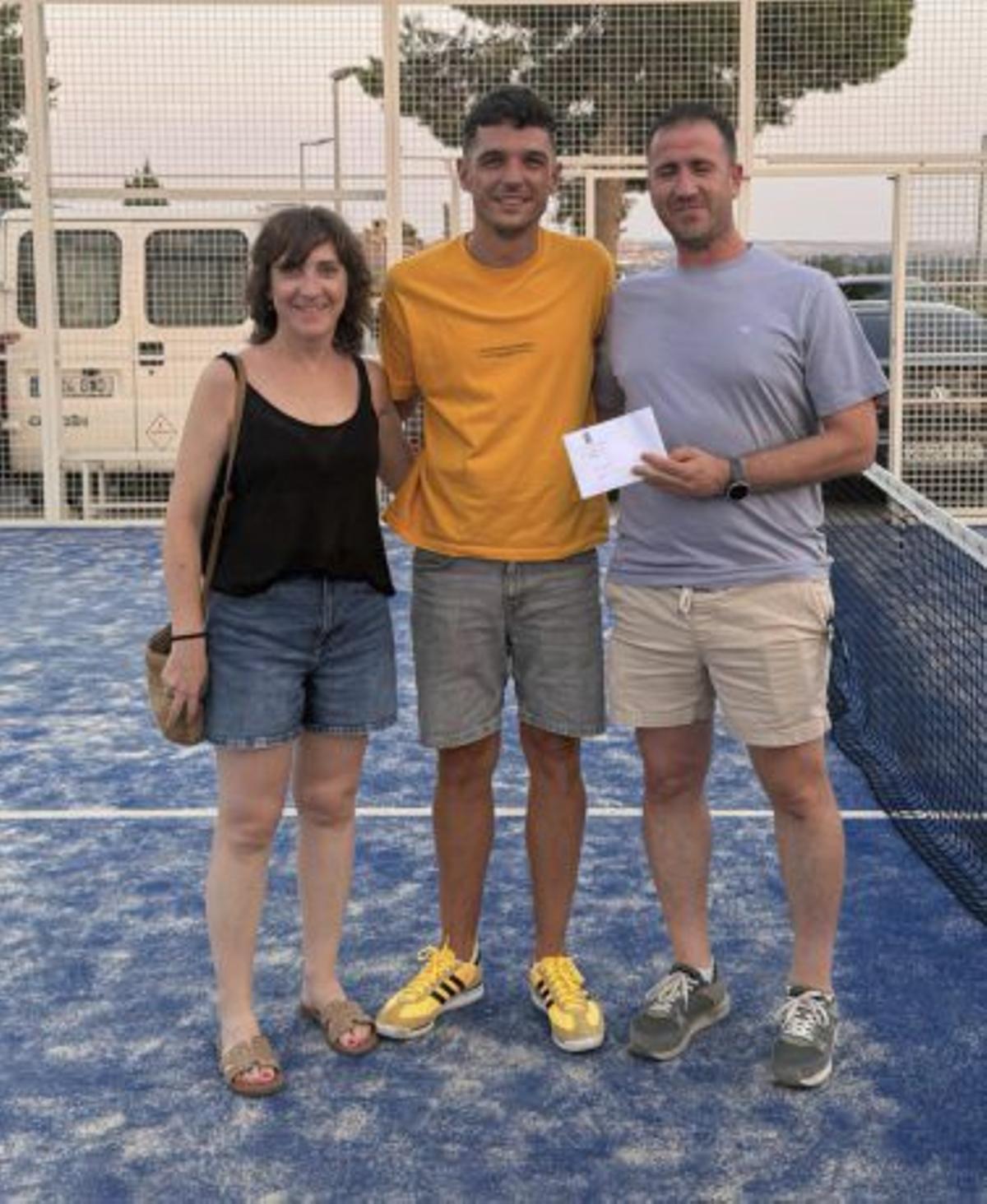 Segundos en pádel mixto.