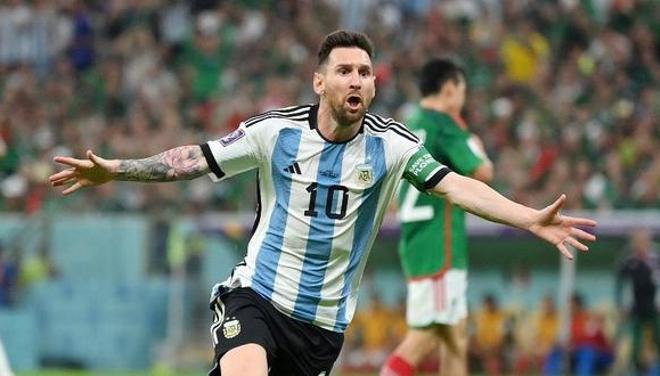 Leo Messi: El 10 argentino sigue siendo el dominador absoluto del juego del combinado de Scaloni. Dos goles y la generación total de la albiceleste, Messi comanda al país sudamericano hacía su ansiada tercera corona mundial.
