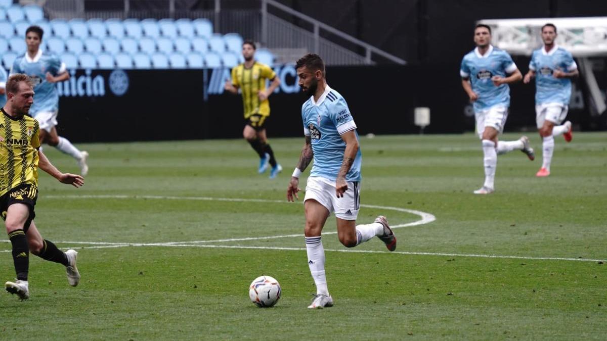 Vadillo, durante el partido de pretemporada contra el Oviedo.