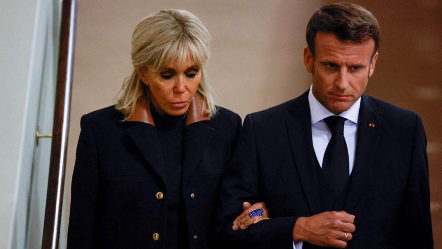 El presidente Emmanuel Macron y su esposa Brigitte Macron