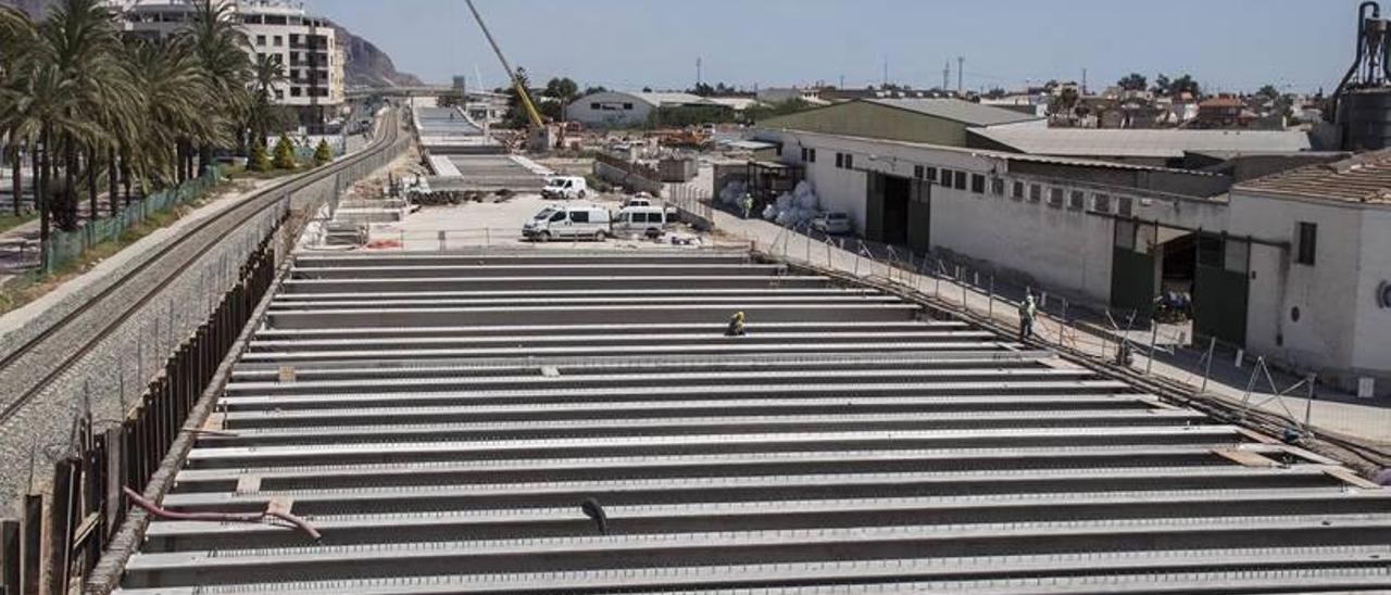 Imagen tomada ayer de los trabajos en Orihuela