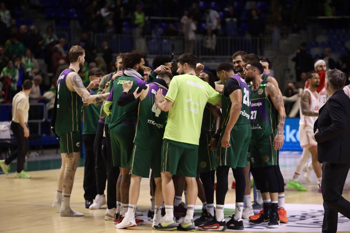 El Unicaja al completo firmó un gran partido en el Martín Carpena.