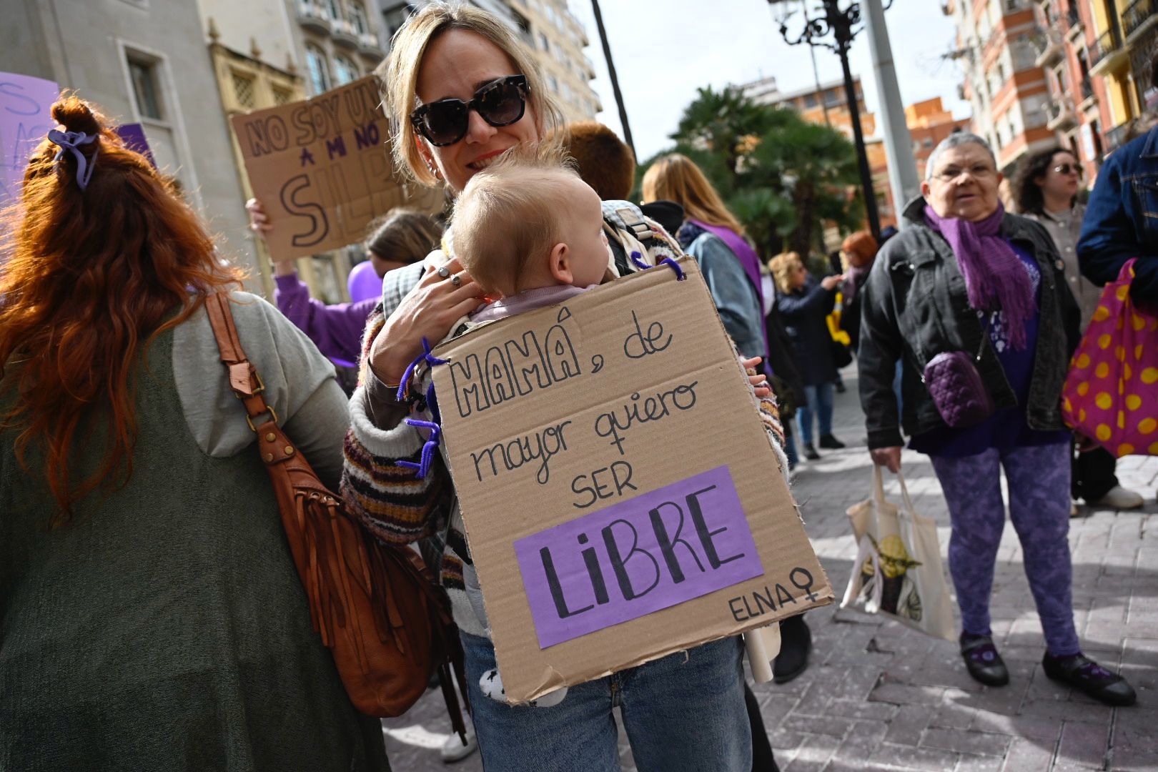 Galería: Manifestación por el 8M por los derechos LGTBI