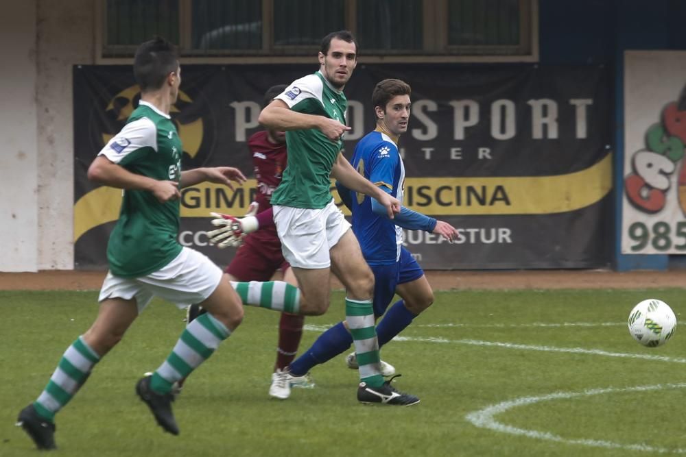 El partido entre el Real Avilés y el Llanes, en imágenes