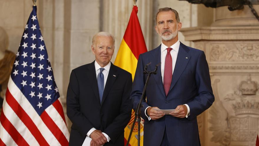 Felipe VI recibe a Biden en el Palacio Real