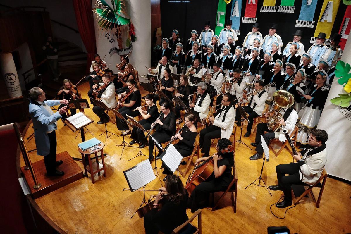 Presentación de La Zarzuela del Carnaval de Santa Cruz de Tenerife Presentación de La Zarzuela del Carnaval de Santa Cruz de Tenerife