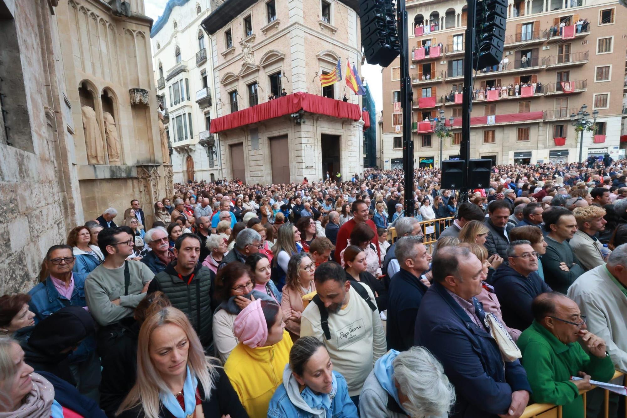 Todas las fotos de la Missa d'Infants en la plaza de la Virgen