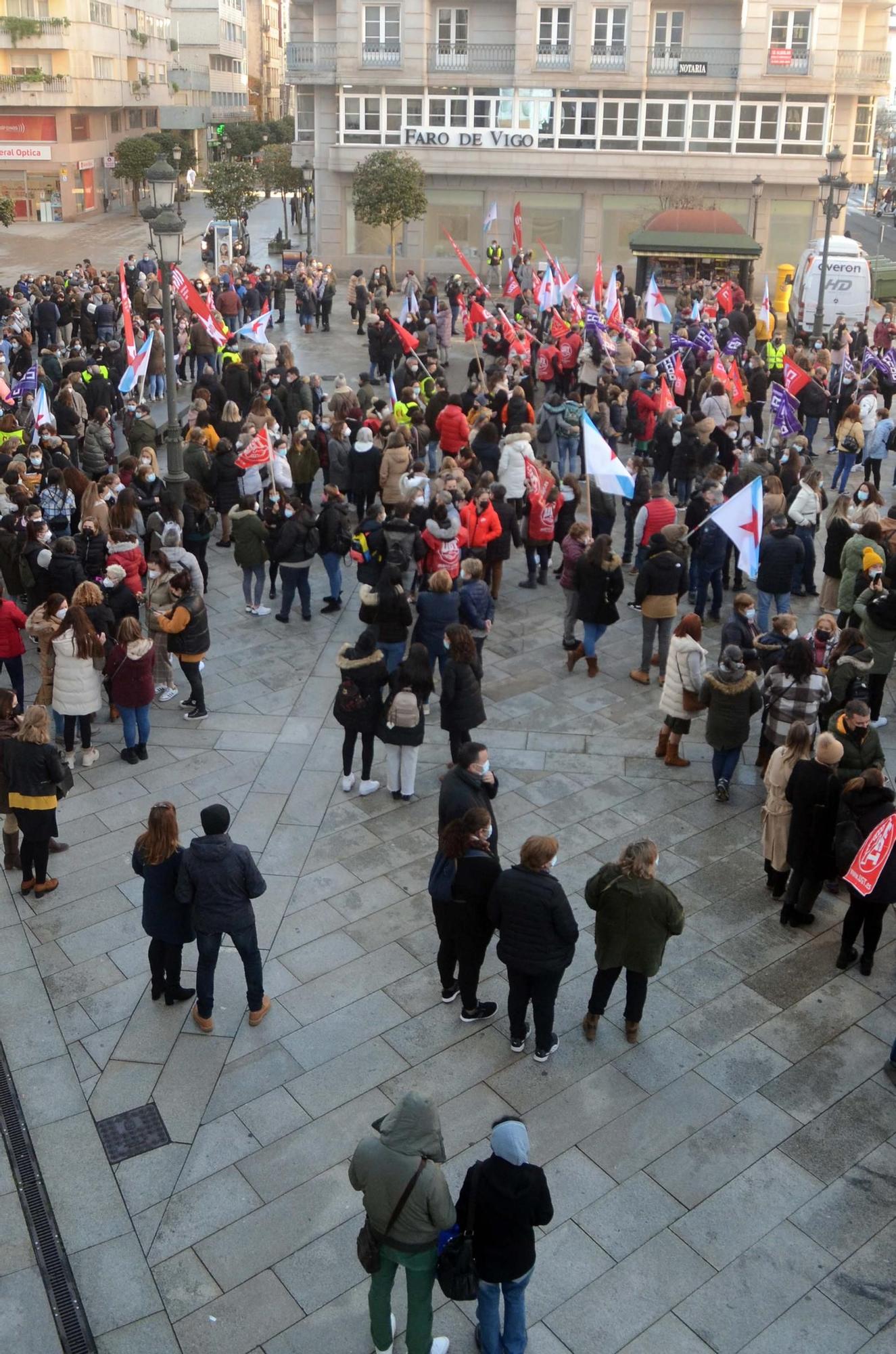La protesta en la plaza de Galicia, ayer.