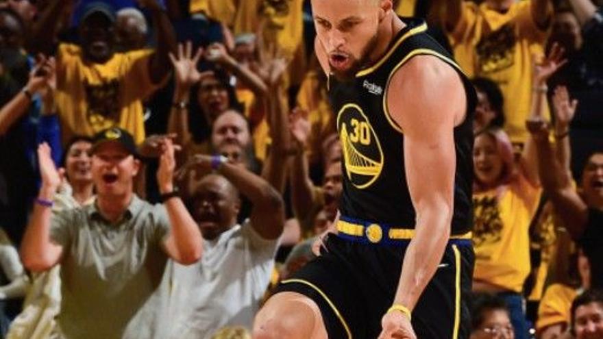 NBA: Els Warriors claven el primer cop en el duel amb Doncic