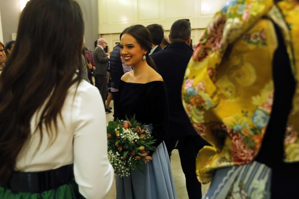 Presentación de las telas de la corte de honor Fallas 2019