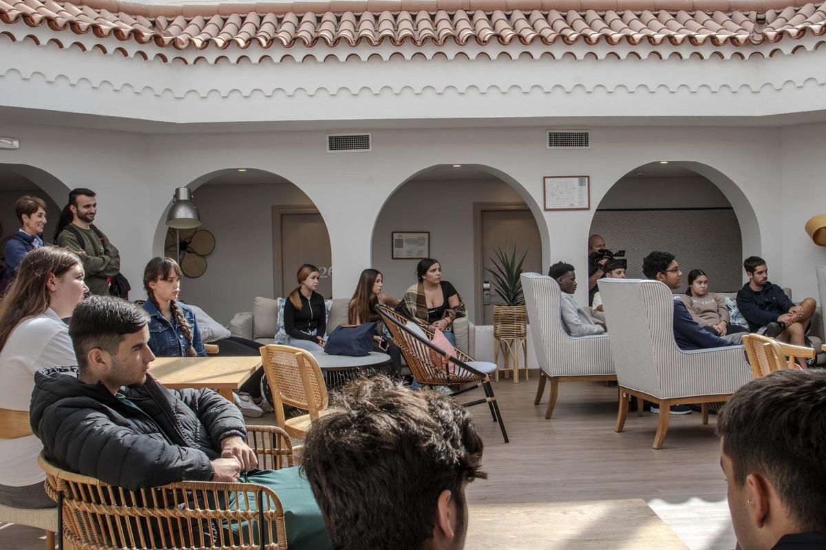 Visita orientación profesional Hotel Livvo Puerto de Mogán.