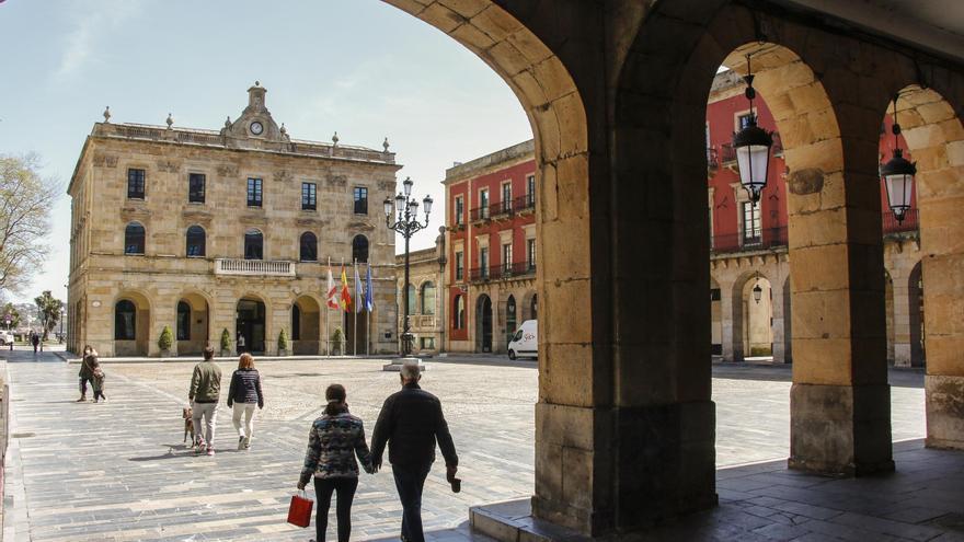 Las empresas municipales y obras de Europa marcan el primer presupuesto del tripartito en Gijón