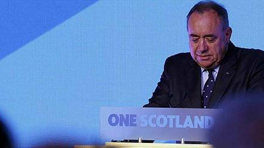 Salmond dimite tras el &#039;no&#039; en Escocia