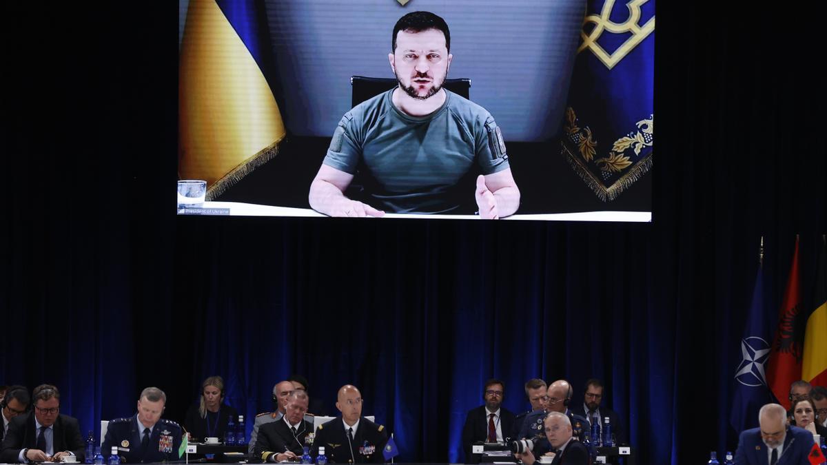 Zelenski interviene en la cumbre de la OTAN por videoconferencia