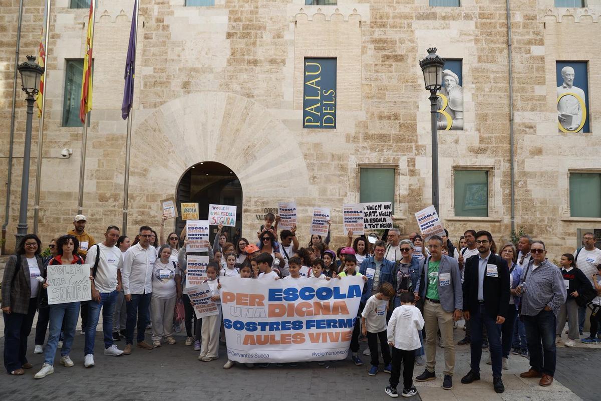 Protesta de la comunidad educativa.