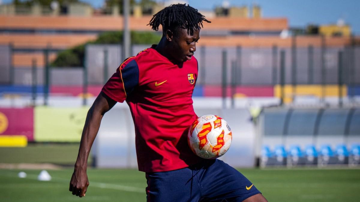 Hafiz Gariba, una de las sensaciones de La Masía. Foto: SPORT