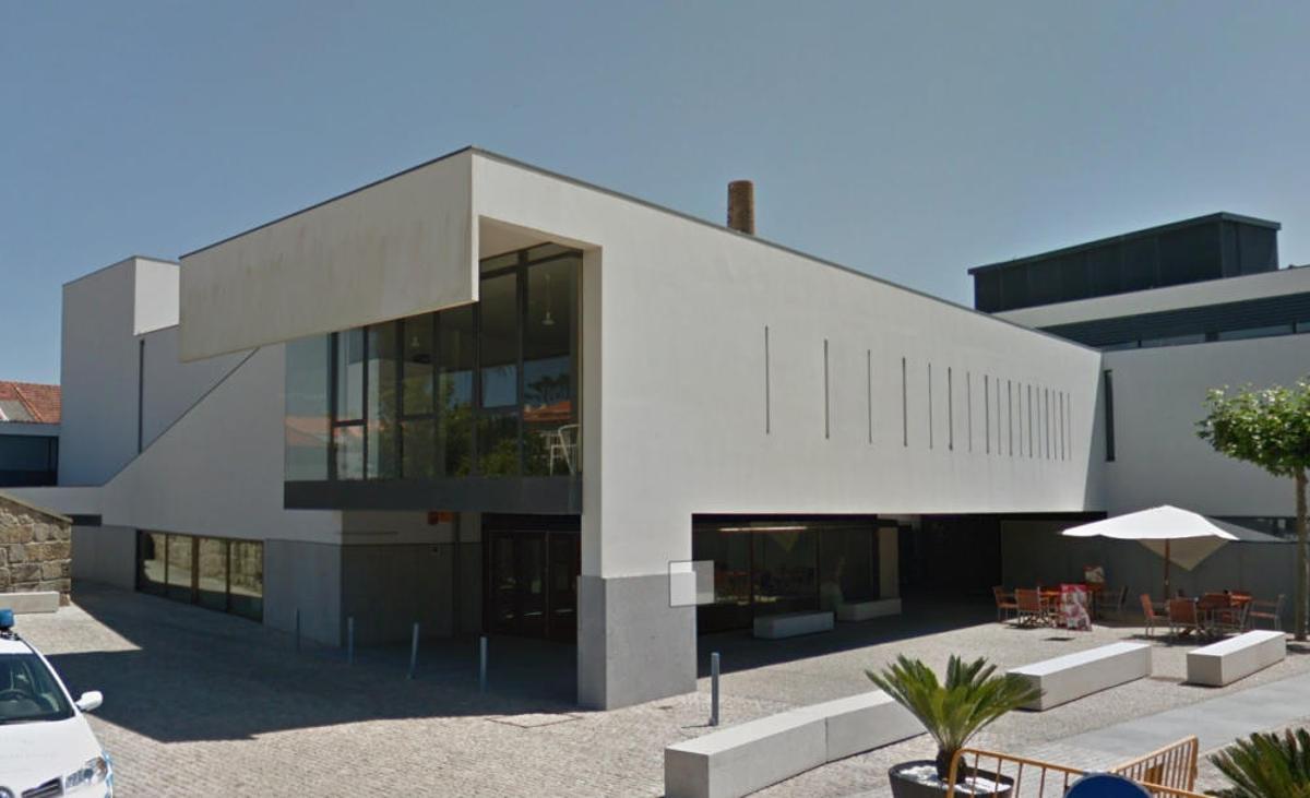 6. Auditorio Illa de Arousa (2009), de Manuel Gallego. // GSV