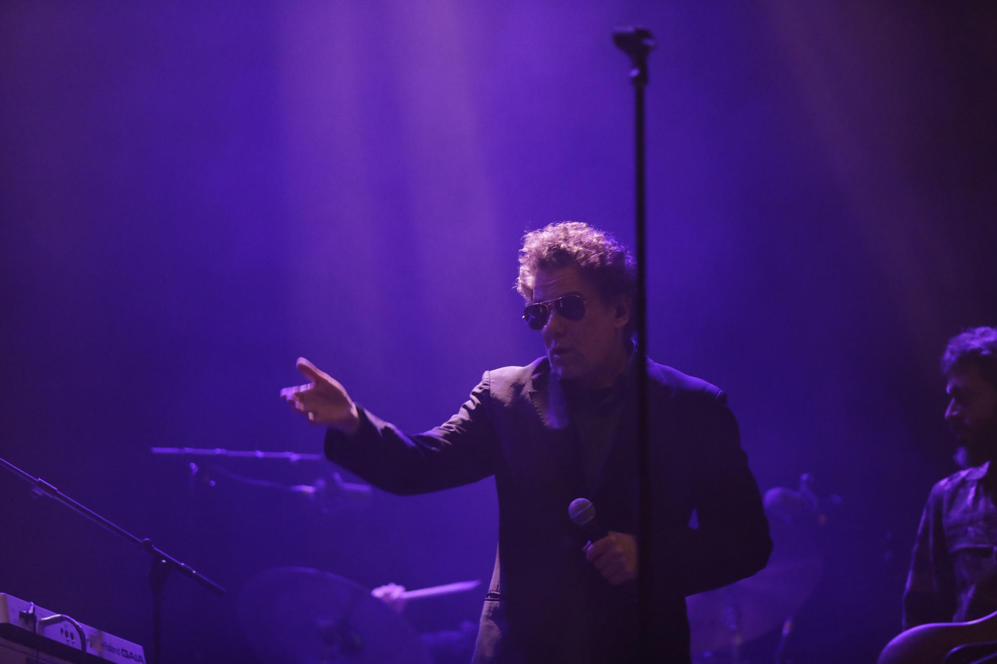 Así fue la apoteosis de Calamaro en Gijón