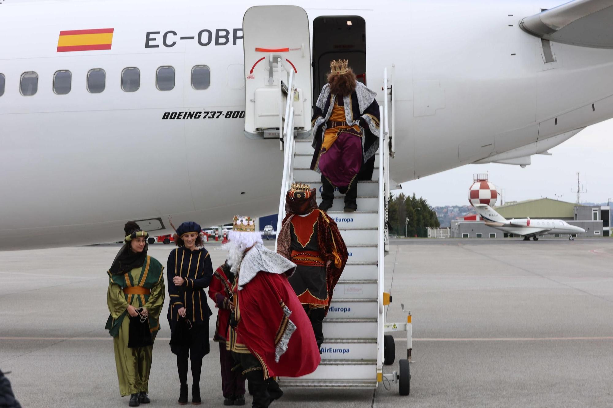 Los Reyes Magos llegan a Alvedro