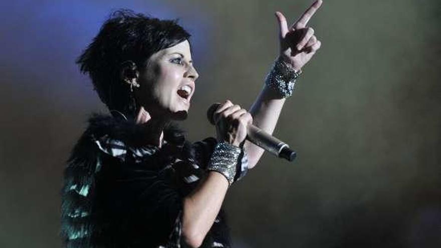 Dolores O&#039;Riordan, durante un concierto.